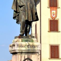 Il monumento a Garibaldi di Anghiari (Arezzo)