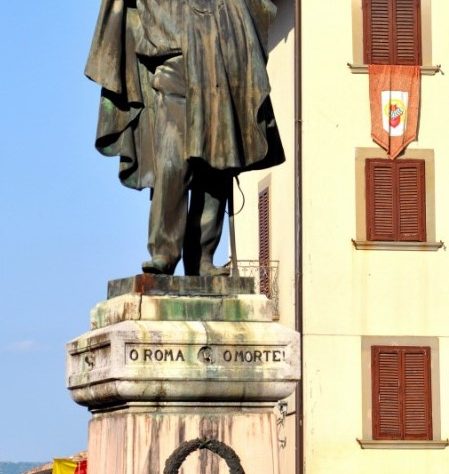 Il monumento a Garibaldi di Anghiari (Arezzo)