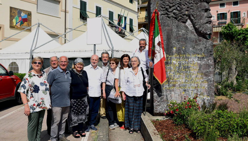 Ne (Genova) 4 giugno 2022 - Gruppo di presenti all’iniziativa con Annita Garibaldi, Raffaella Ponte, Anna Maria Lazzarino Del Grosso