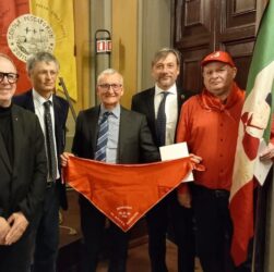 Ravenna, 10 marzo - Foto di gruppo con al centro il il vicesindaco di Ravenna, il Prefetto e il vicepresidente ANVRG