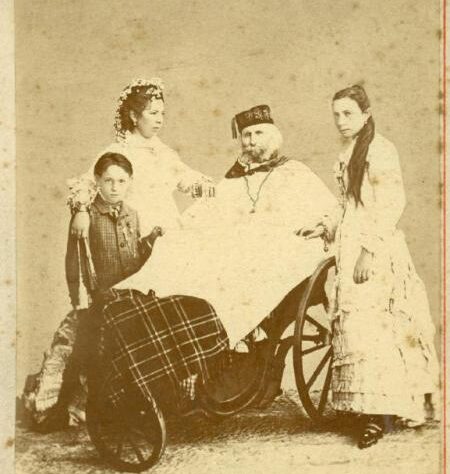 Matrimonio di Giuseppe Garibaldi e Francesca Armosino con Clelia e Manlio